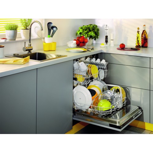 Бытовые посудомоечные машины: мифы, преимущества и виды